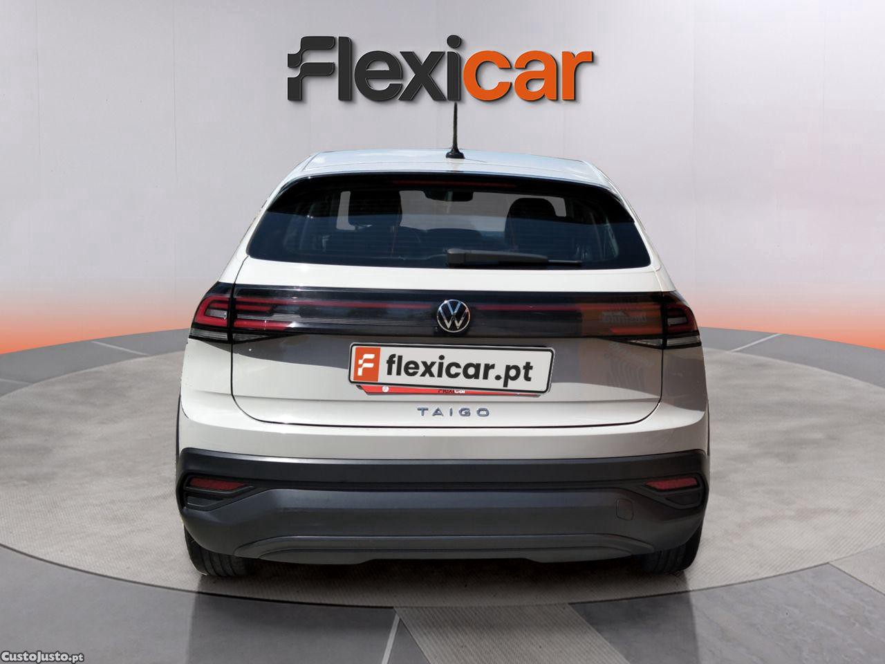 Volkswagen Taigo 1.0 TSI Life — fotografia 12