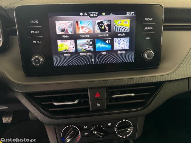 Skoda Kamiq 1.0 TSI Ambition — fotografia 2