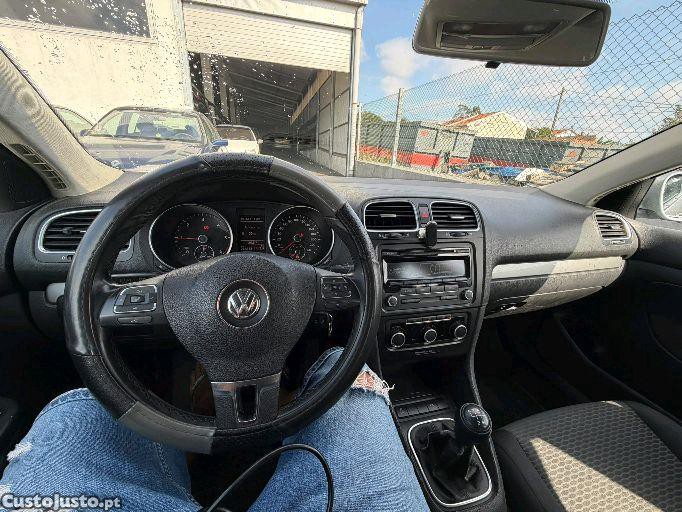 Volkswagen Golf 1600 TDI 105CV — fotografia 3