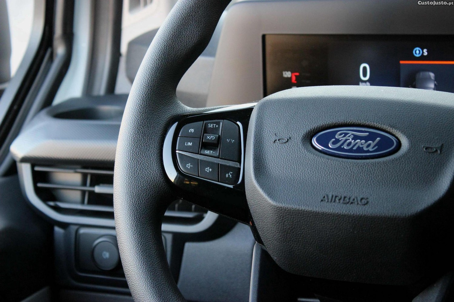 Ford Transit Custom 320 L2 2.0 EcoBlue Trend — fotografia 14