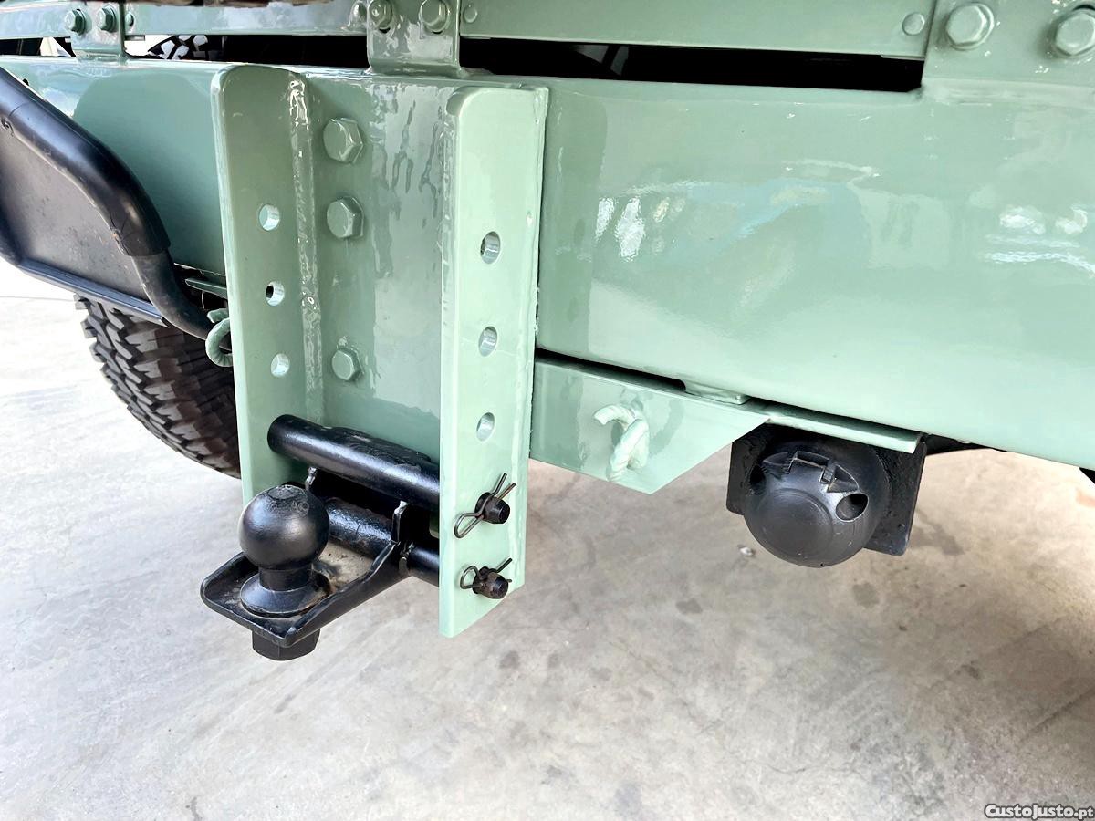 Land Rover Defender 90/300 TDi 6 Lugares — fotografia 10