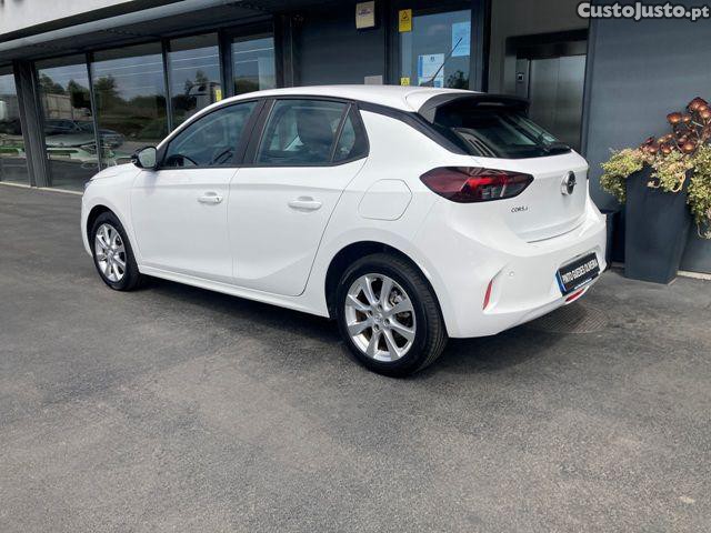 Opel Corsa 1.5 D Edition — fotografia 24