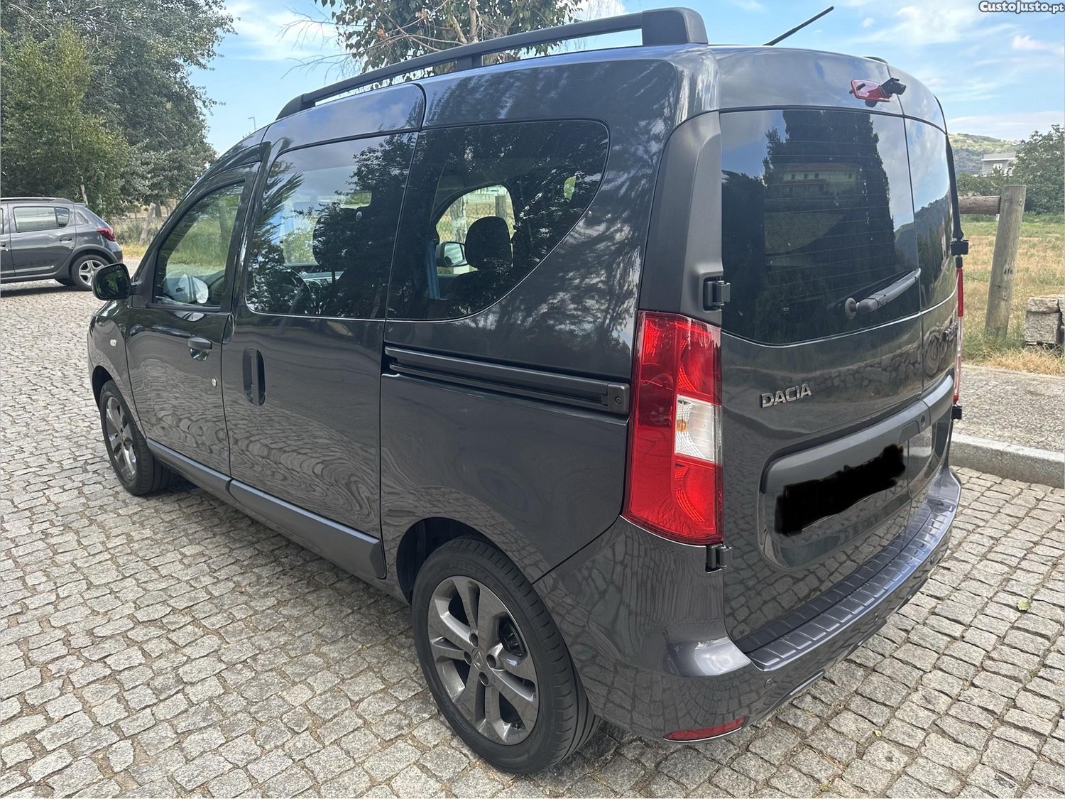 Dacia Dokker 1.5 DCI RS 5 lugares — fotografia 10