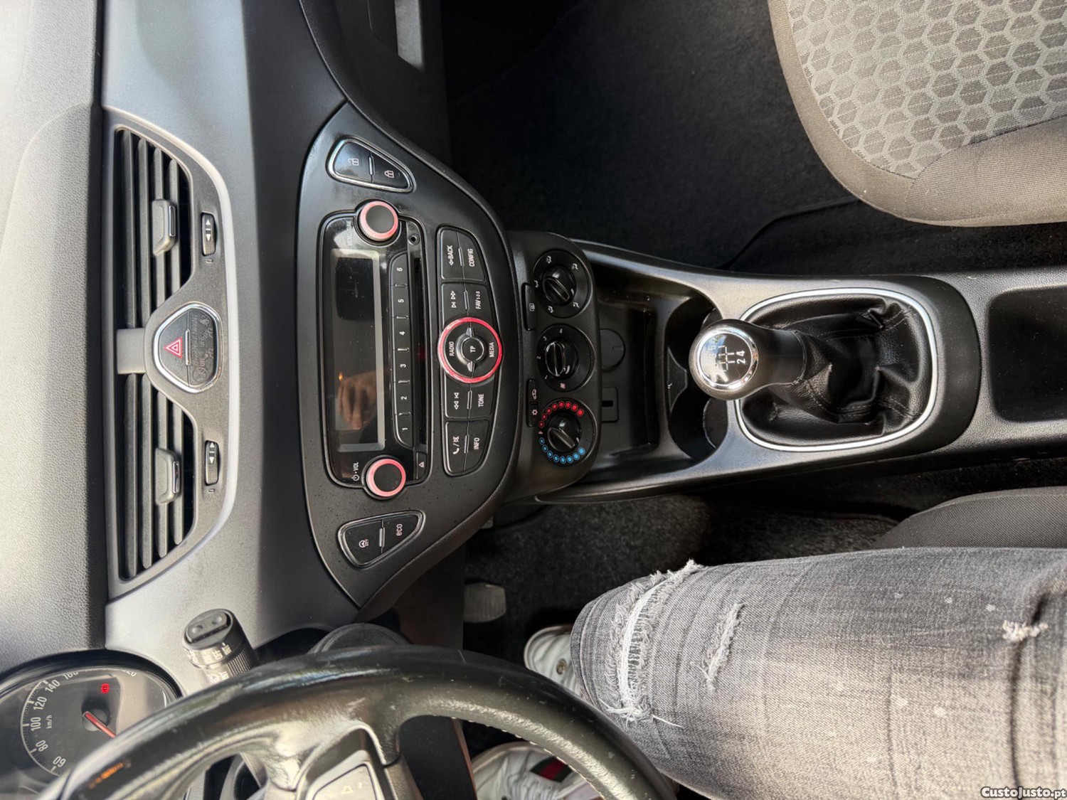 Opel Corsa 1.3 CDTI ENJOY — fotografia 6