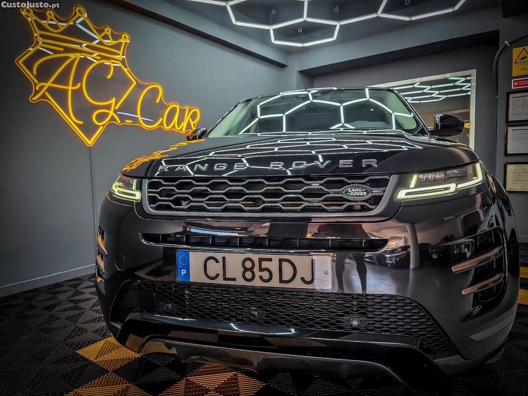 Land Rover Evoque P300e R-Dynamic SE — fotografia 17