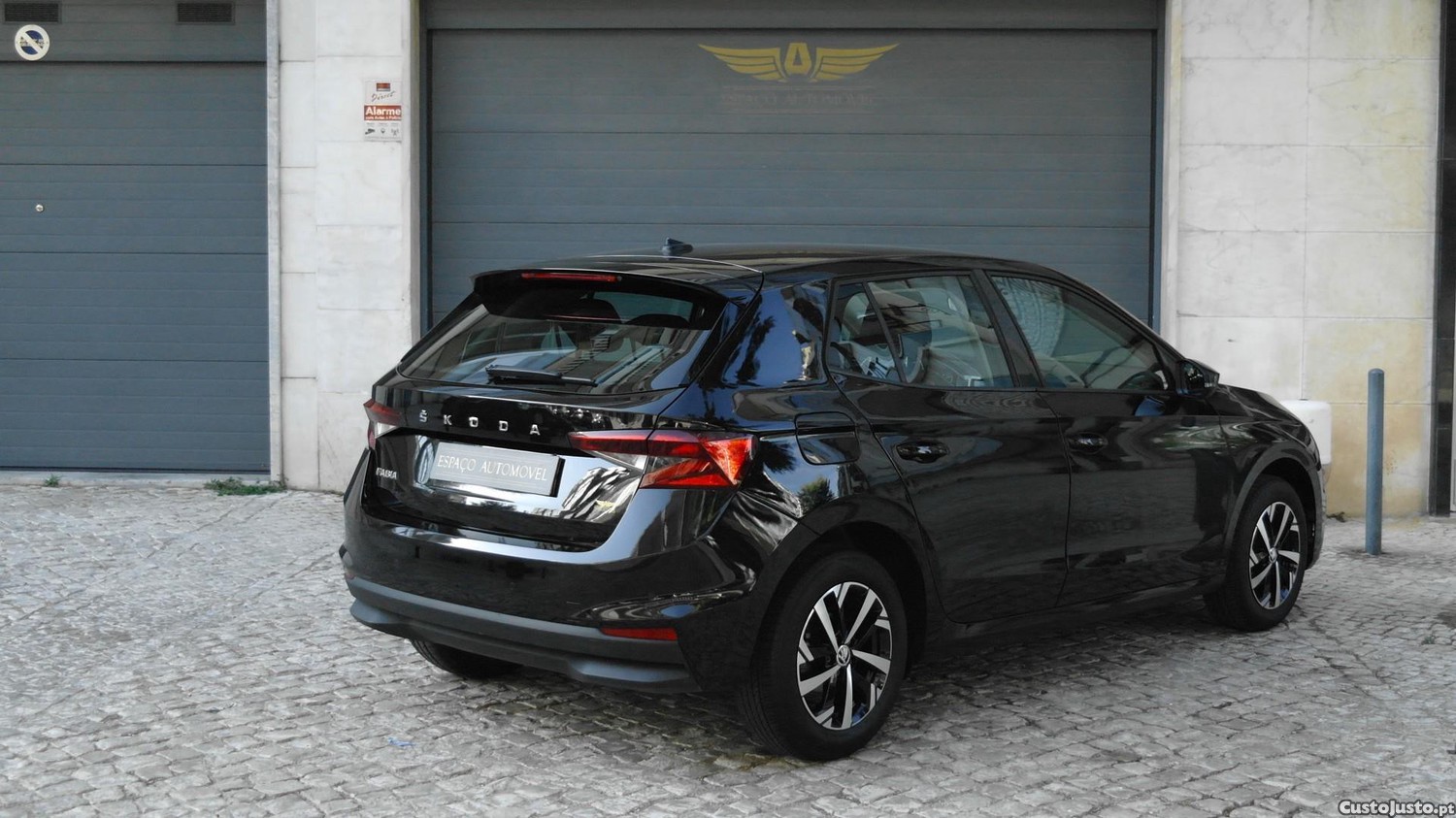 Skoda Fabia 1.0 MPI — fotografia 18