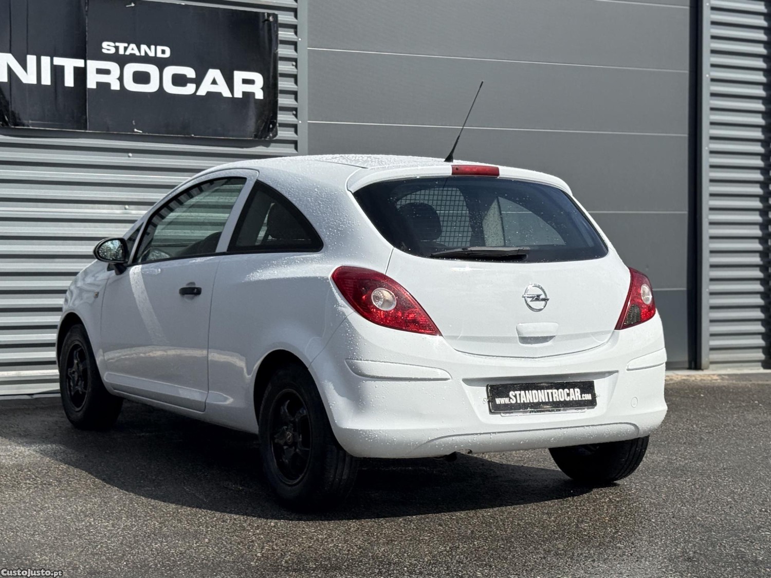 Opel Corsa D 1.3 CDTI C/ AC — fotografia 15