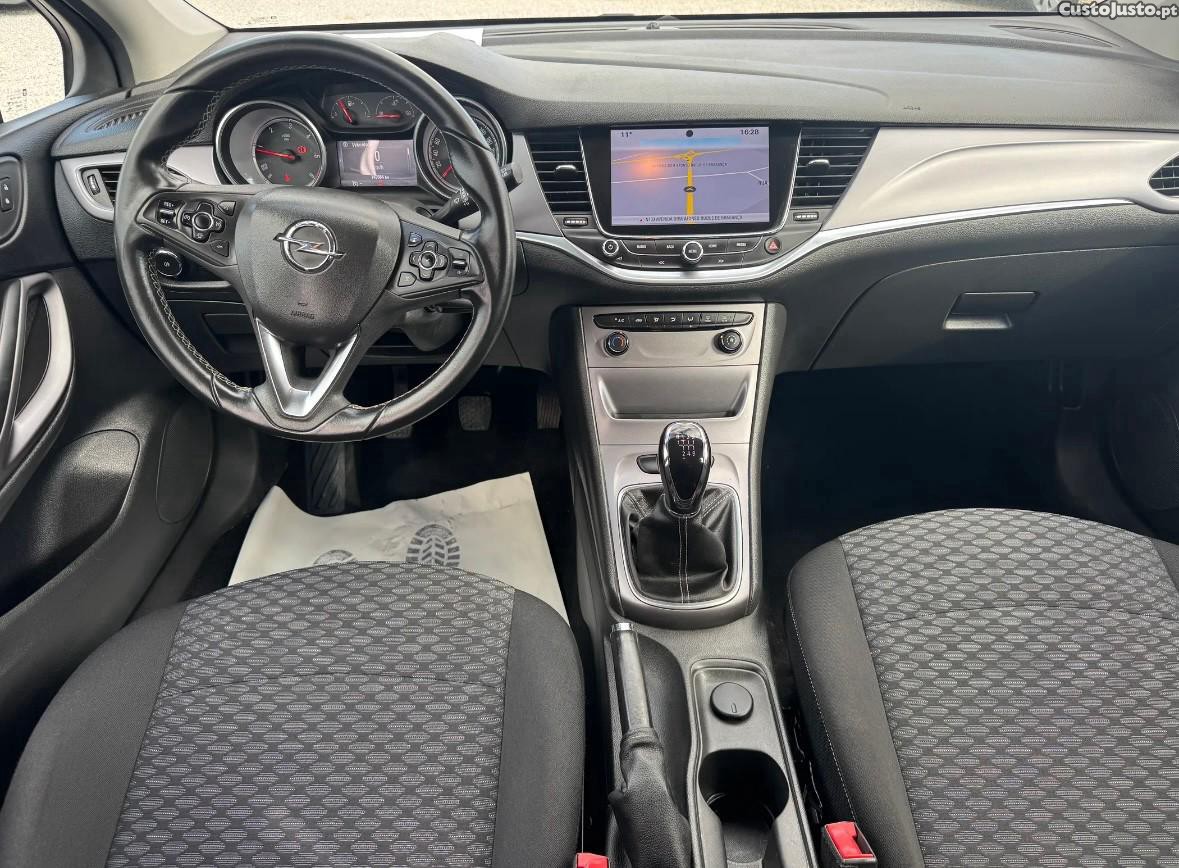 Opel Astra Sports Tourer 1.6 CDTI Edition S/S — fotografia 5