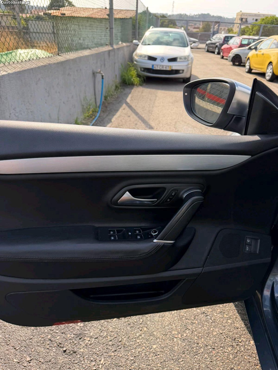 Volkswagen Passat CC 2.0 TDi — fotografia 2