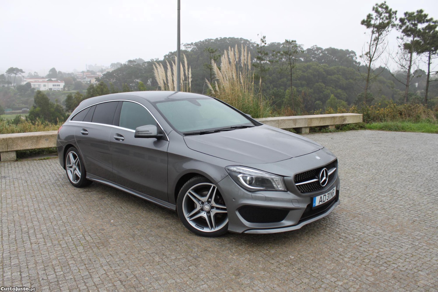 Mercedes-Benz CLA 200 AMG — fotografia 4