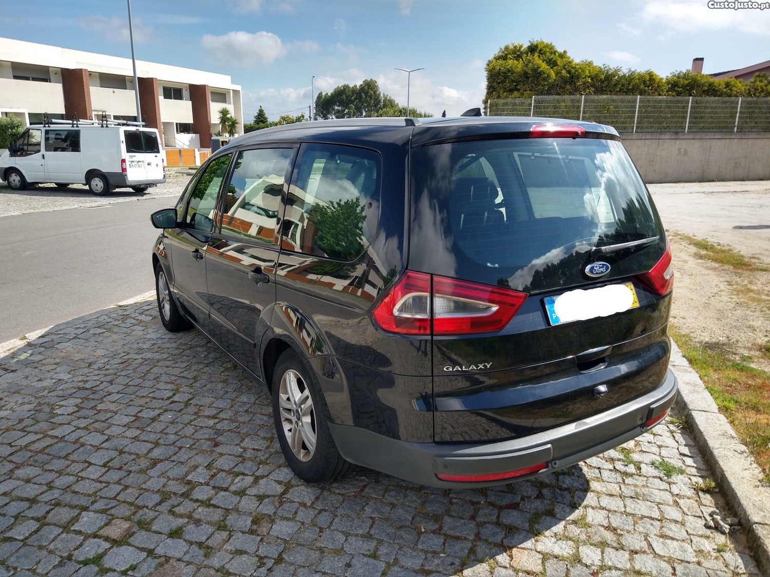 Ford Galaxy 2.0 TDCi 163cv    2014   7 Lugares — photo 4