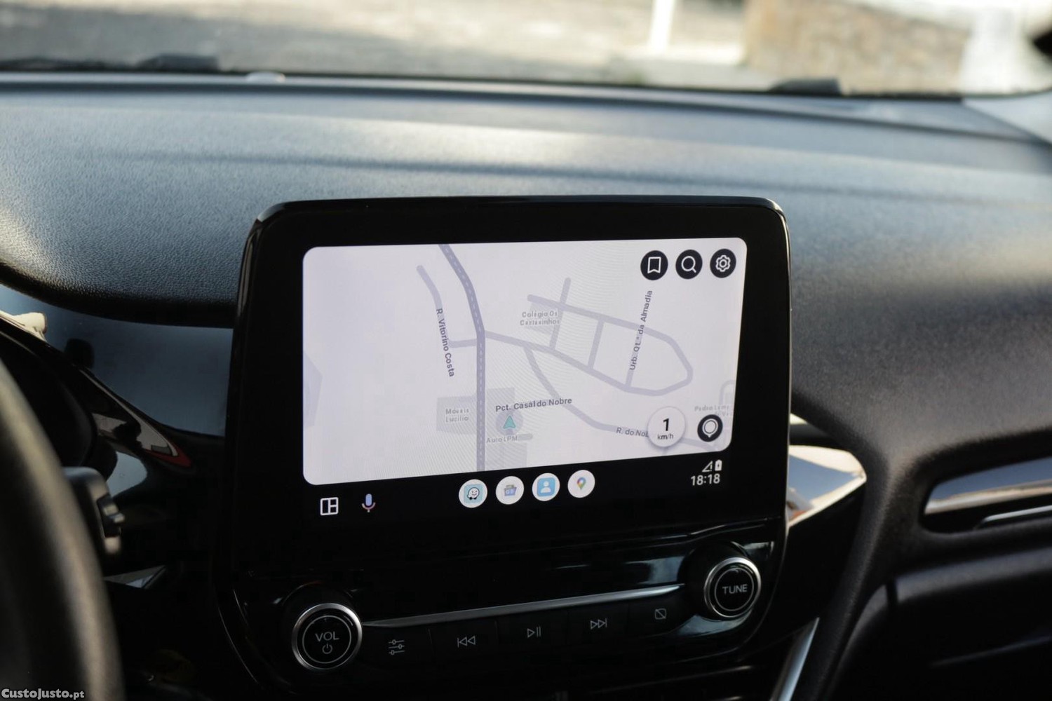 Ford Fiesta 1.5 TDCI Connected — fotografia 21