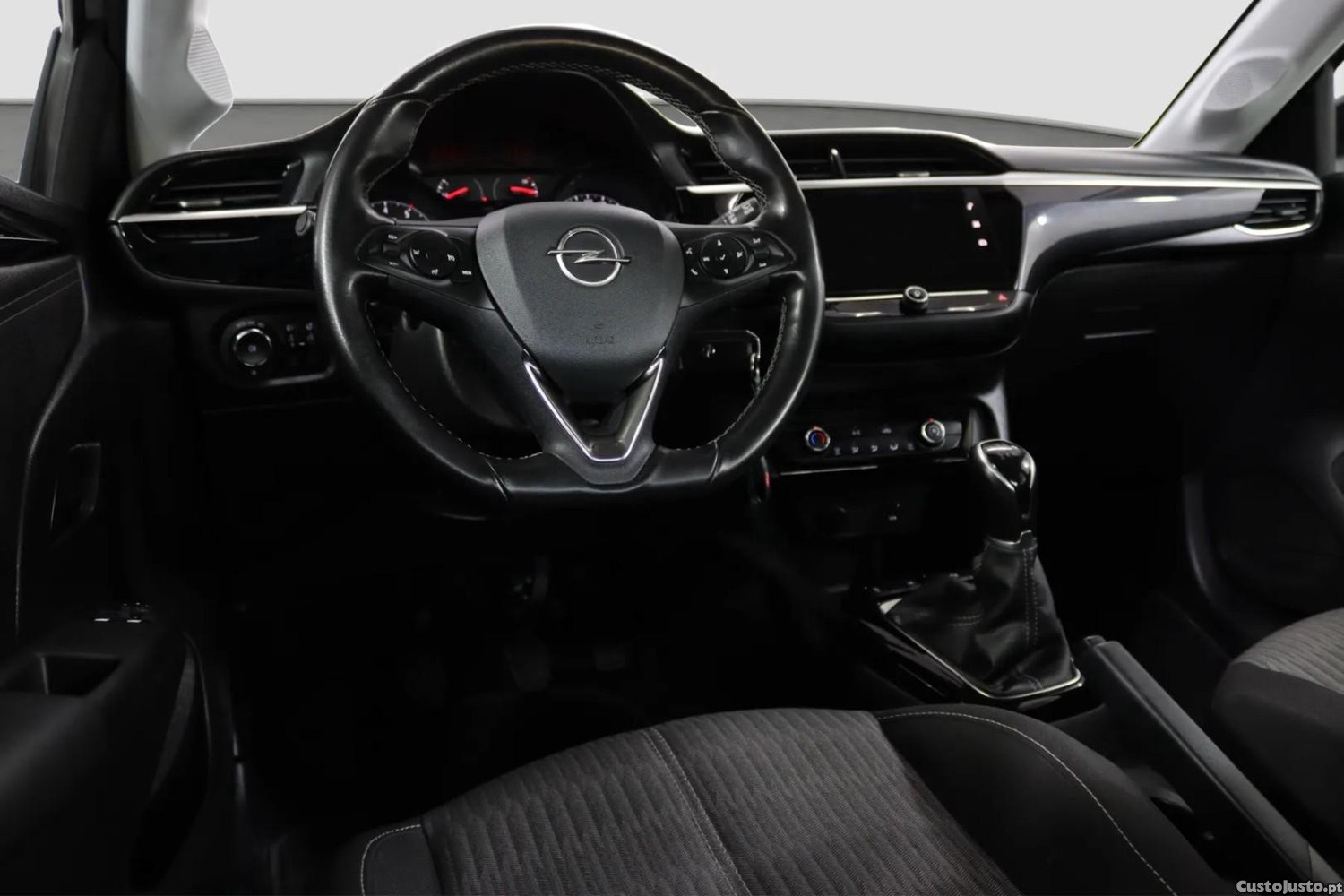 Opel Corsa 1.2 Business — fotografia 11
