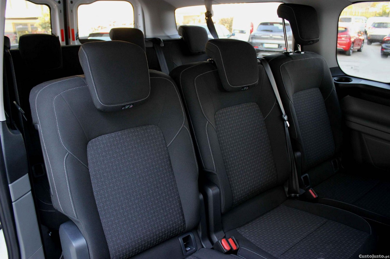 Ford Transit Custom 320 L2 2.0 EcoBlue Trend — fotografia 11