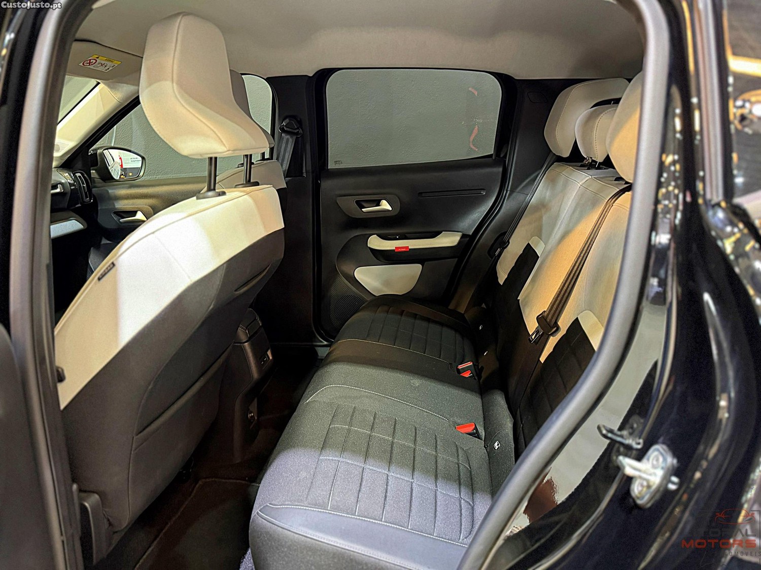 Citroën e-C3 44 kWh You Pack Plus — fotografia 10