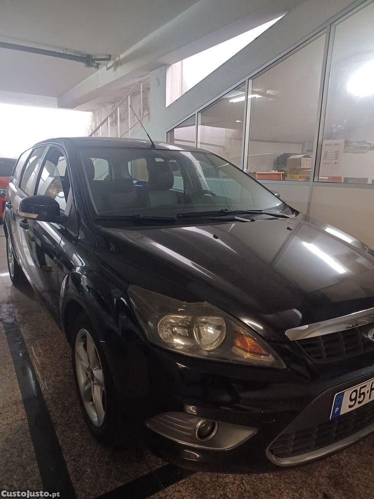 Ford Focus SW 1.6 diesel como novo — fotografia 5