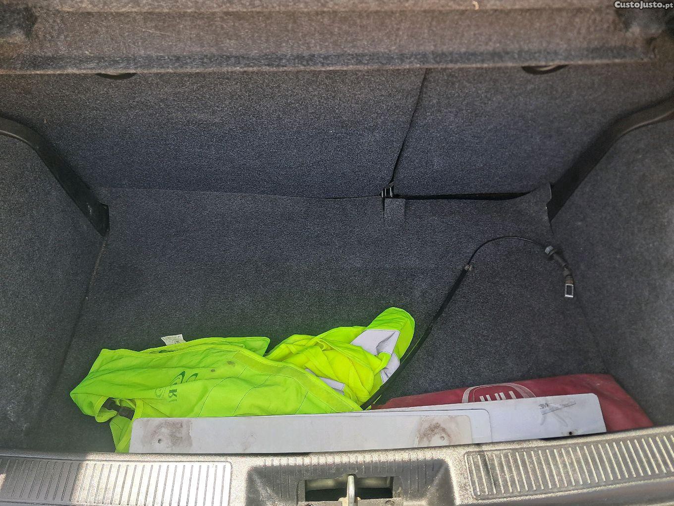 Fiat Punto 1.2i evo — fotografia 5