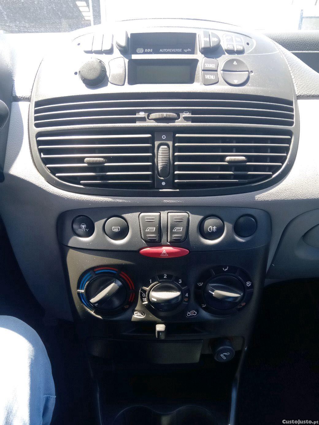 Fiat Punto SX — fotografia 6