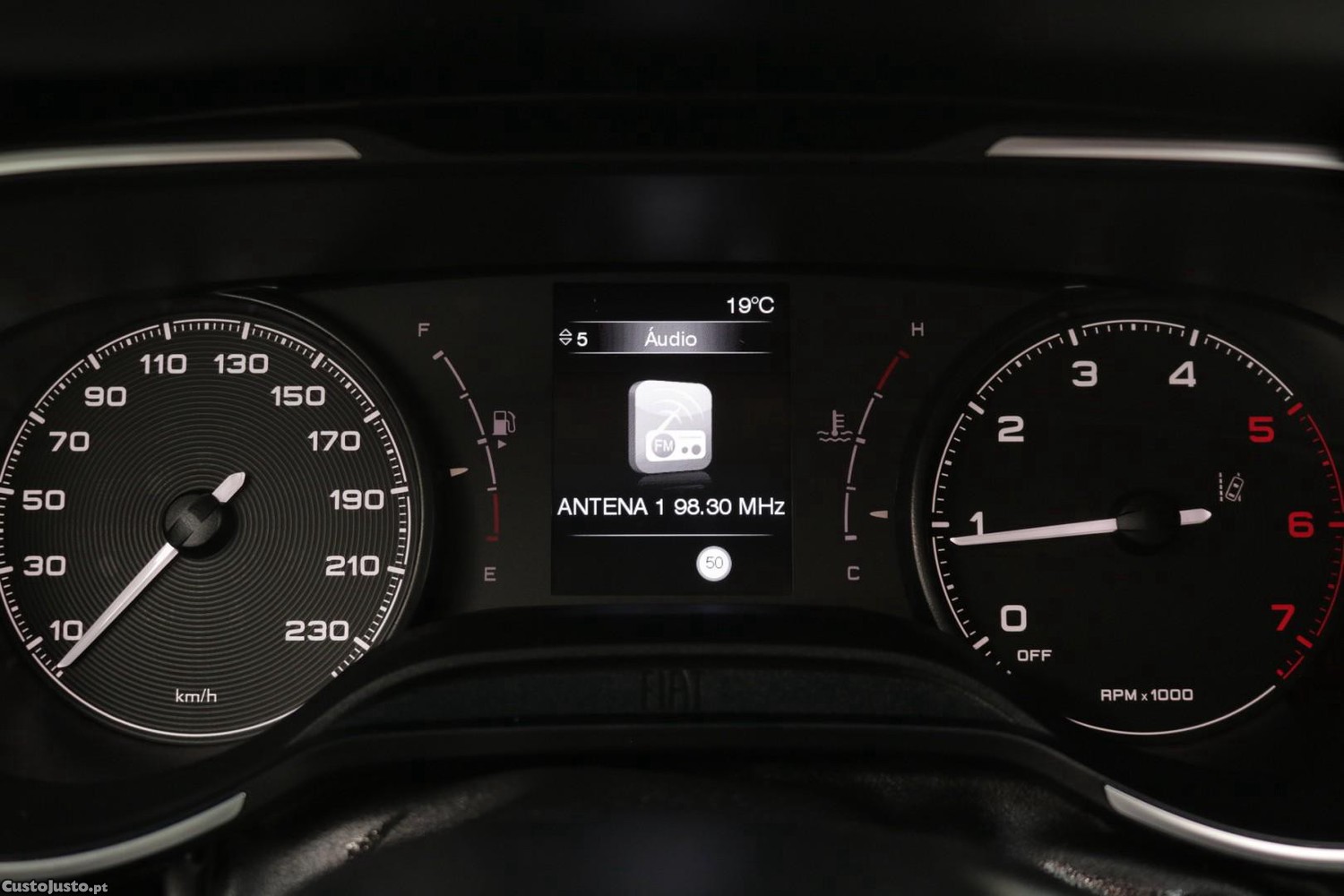 Fiat Tipo Station Wagon 1.3 M-Jet City Life — fotografia 23