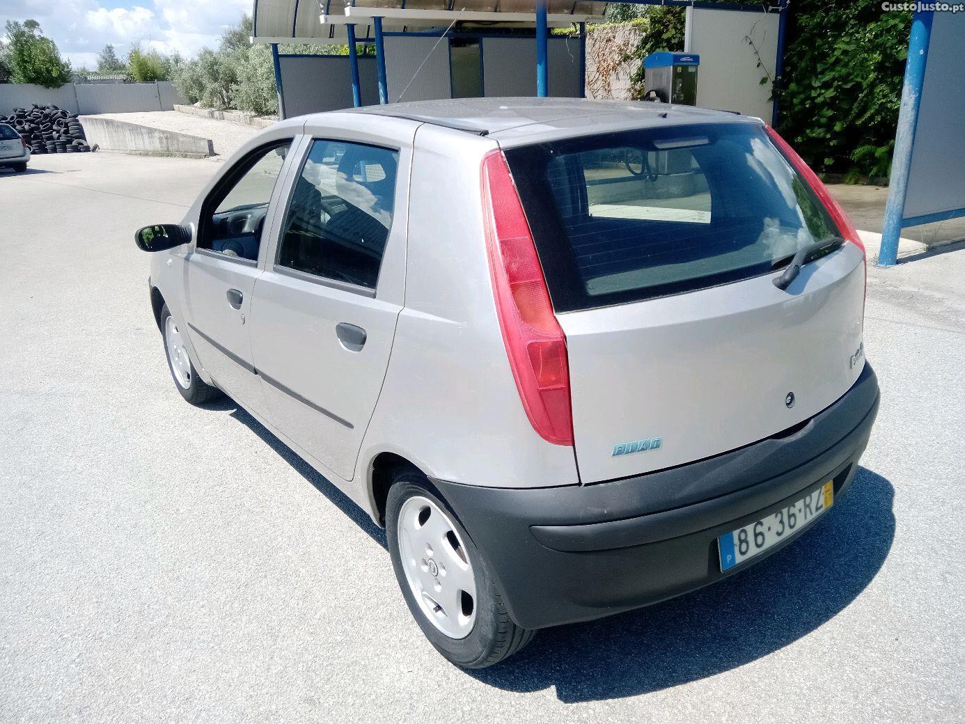 Fiat Punto SX — fotografia 8