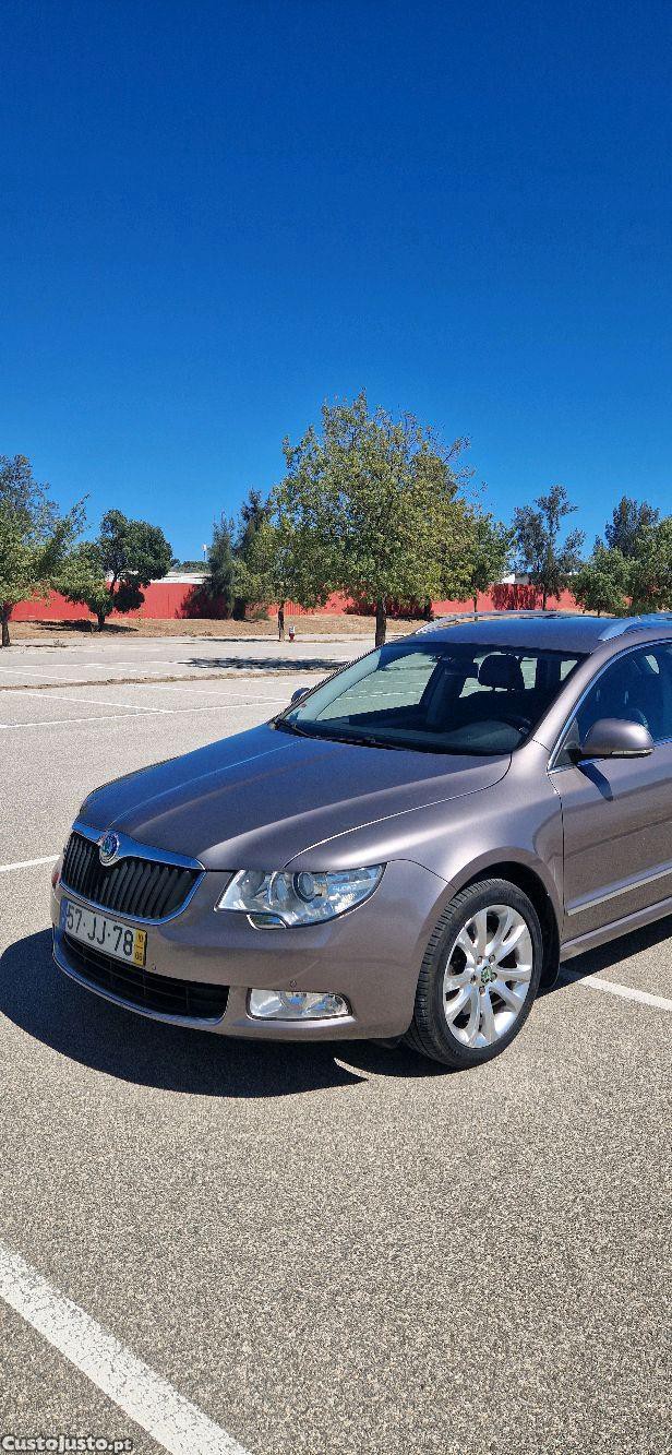Skoda Superb Elegance — fotografia 6