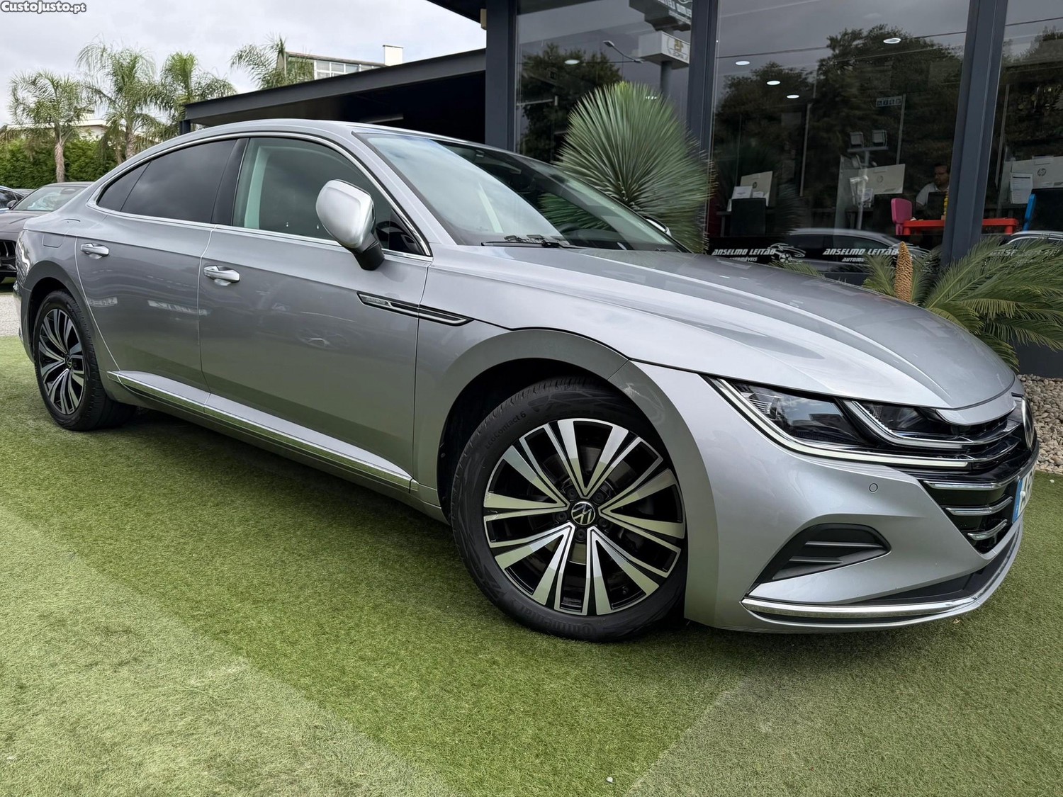 Volkswagen Arteon 2.0 TDI Elegance DSG — fotografia 24