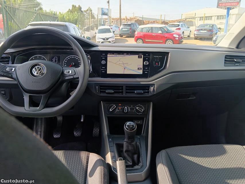 Volkswagen Polo 1.0 DE 80 CV — fotografia 4