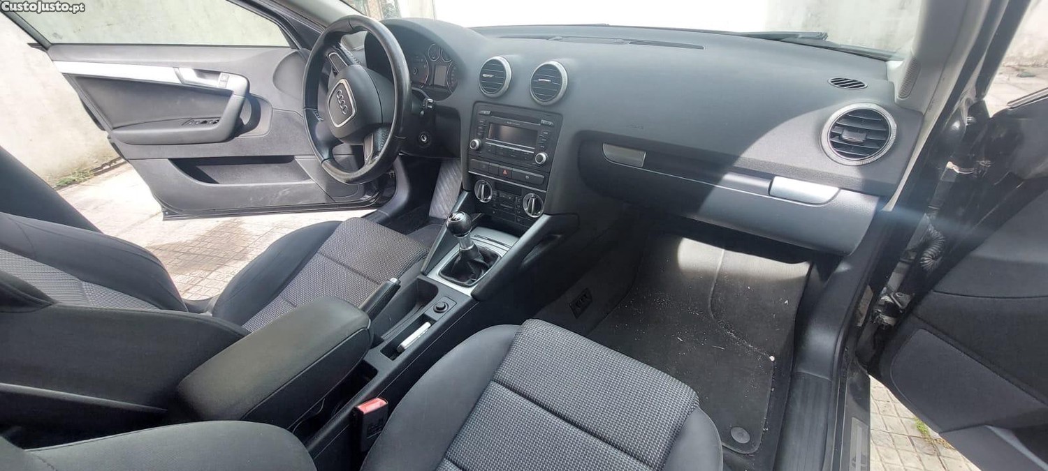 Audi A3 1.4 TFSI — fotografia 2
