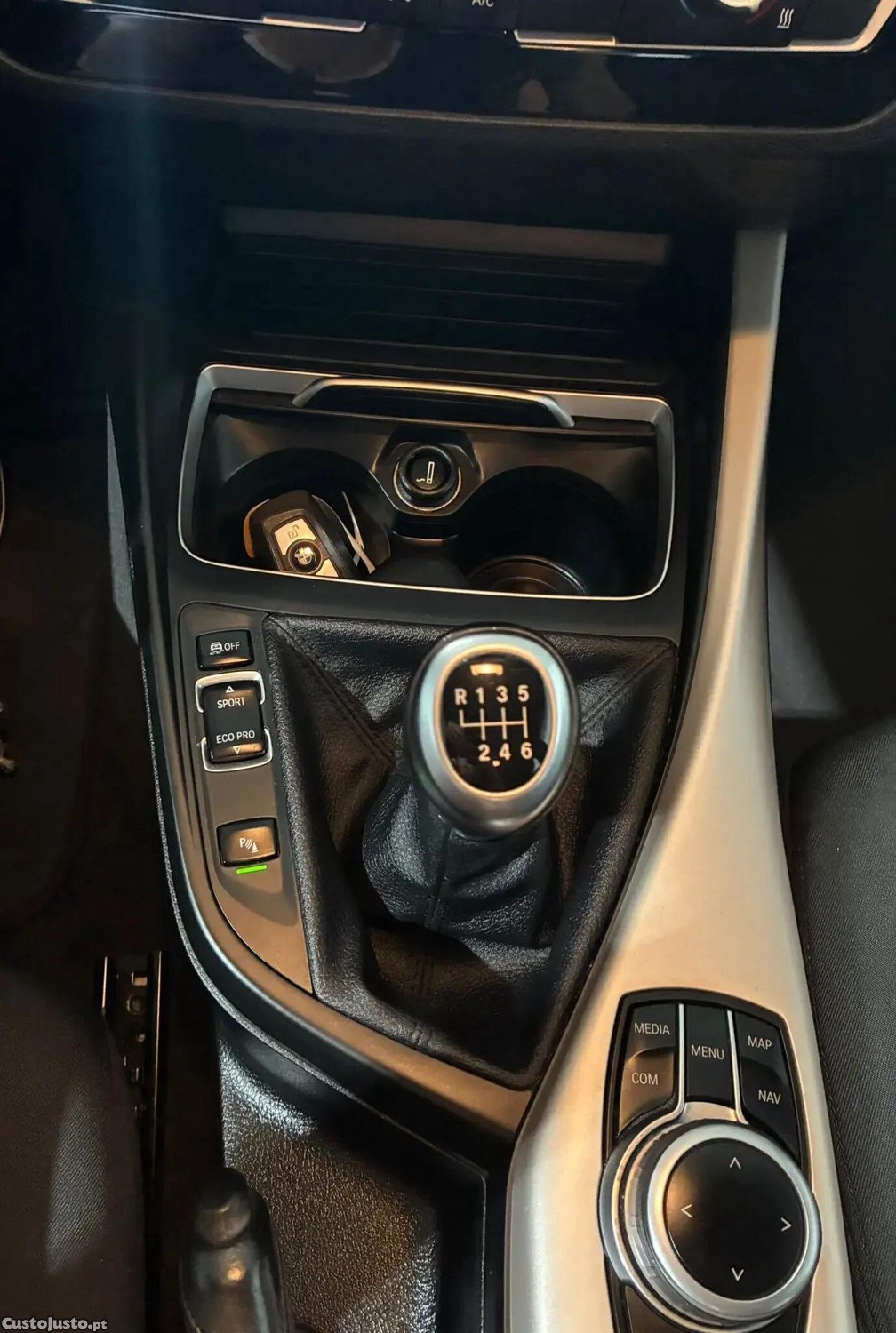 BMW 116 d Advantage — fotografia 13