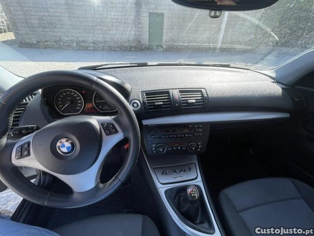BMW 120 d Exclusive — fotografia 4