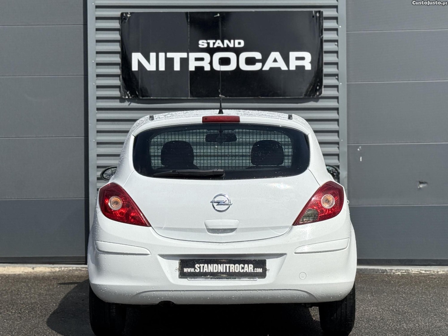 Opel Corsa D 1.3 CDTI C/ AC — fotografia 13
