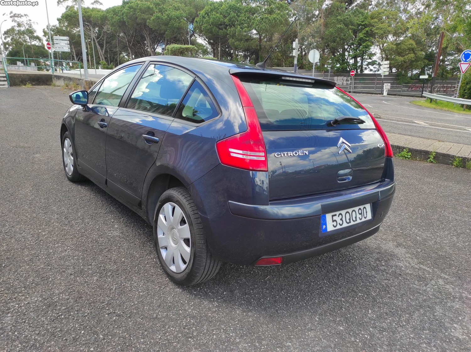 Citroën C4 1.6 HDI Executive 2010 — fotografia 15