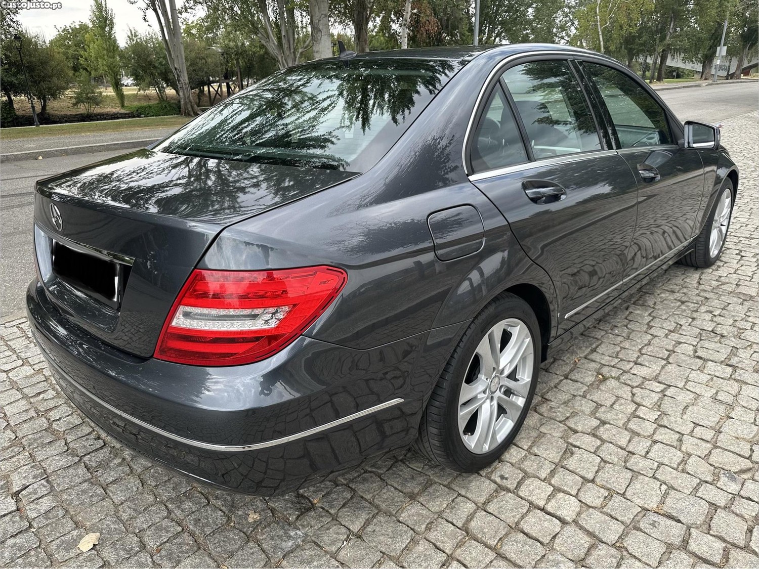 Mercedes-Benz C 220 AVANTGARD 7-GTRONIC — fotografia 8