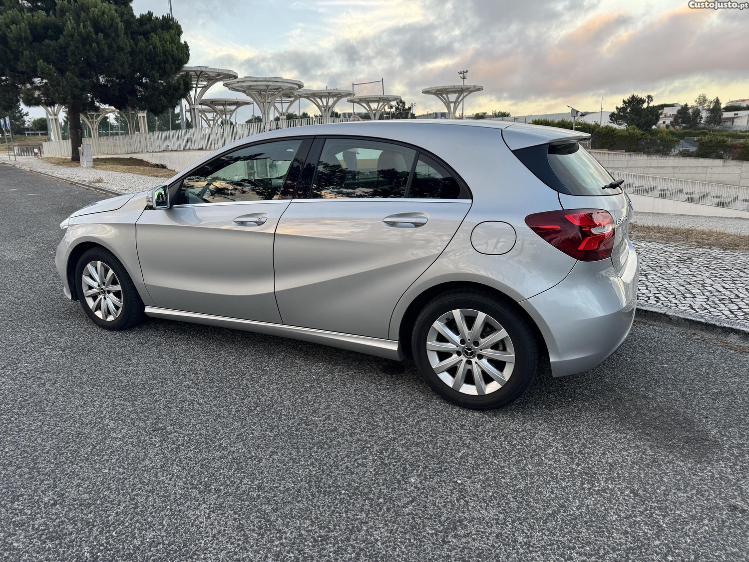 Mercedes-Benz A 200 136cv — fotografia 6