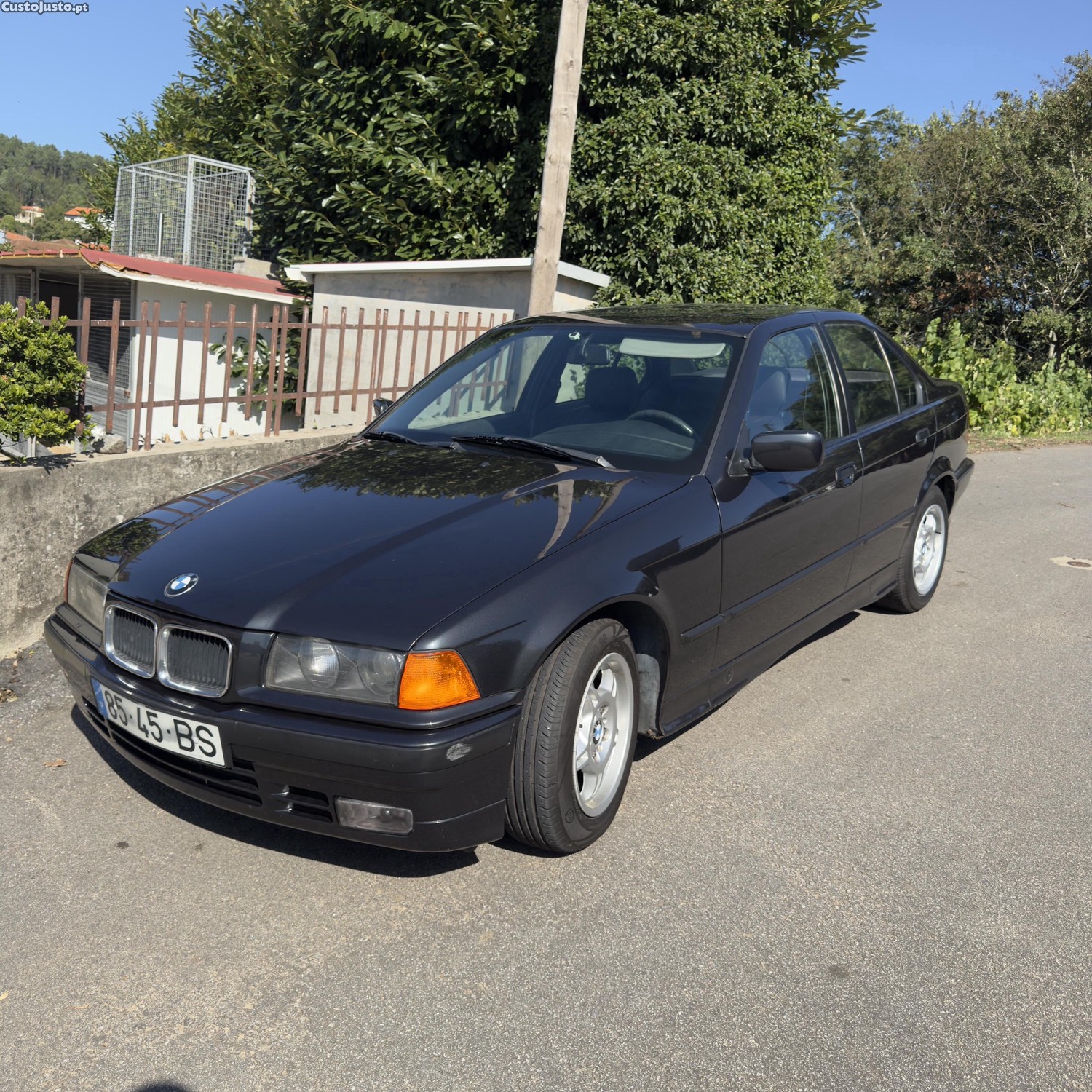 BMW 318 E36 — fotografia 5