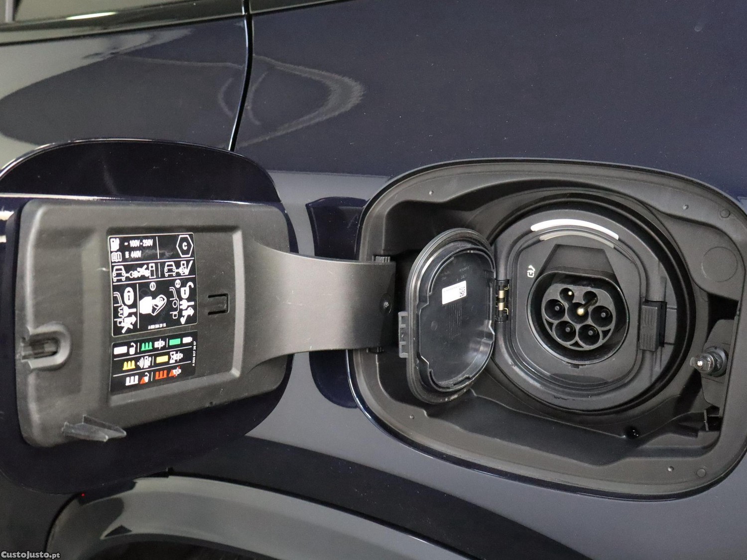 Mercedes-Benz GLC 400 e 4Matic — fotografia 18