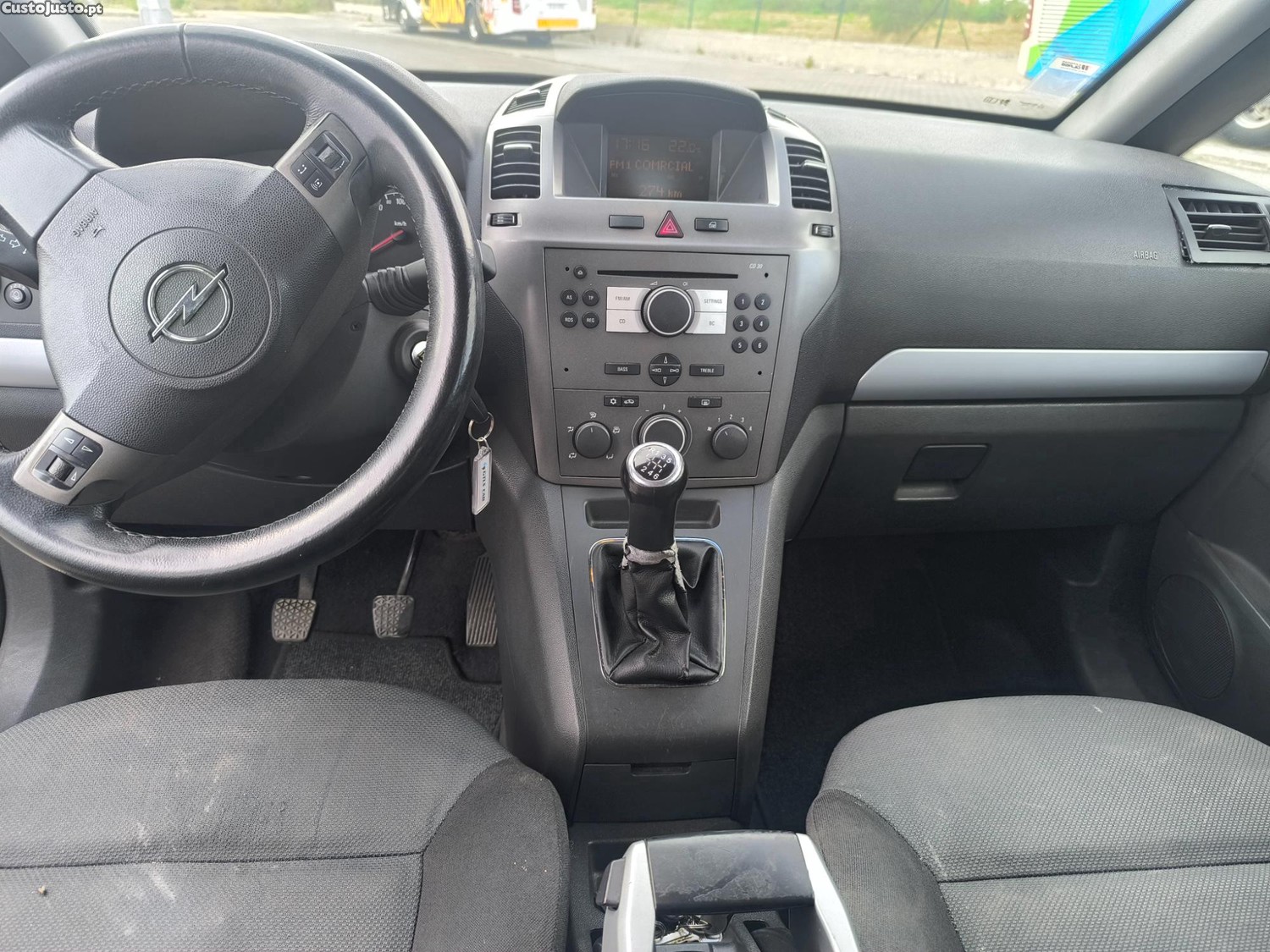 Opel Zafira ()1.9 CDTi 120 CV — fotografia 7