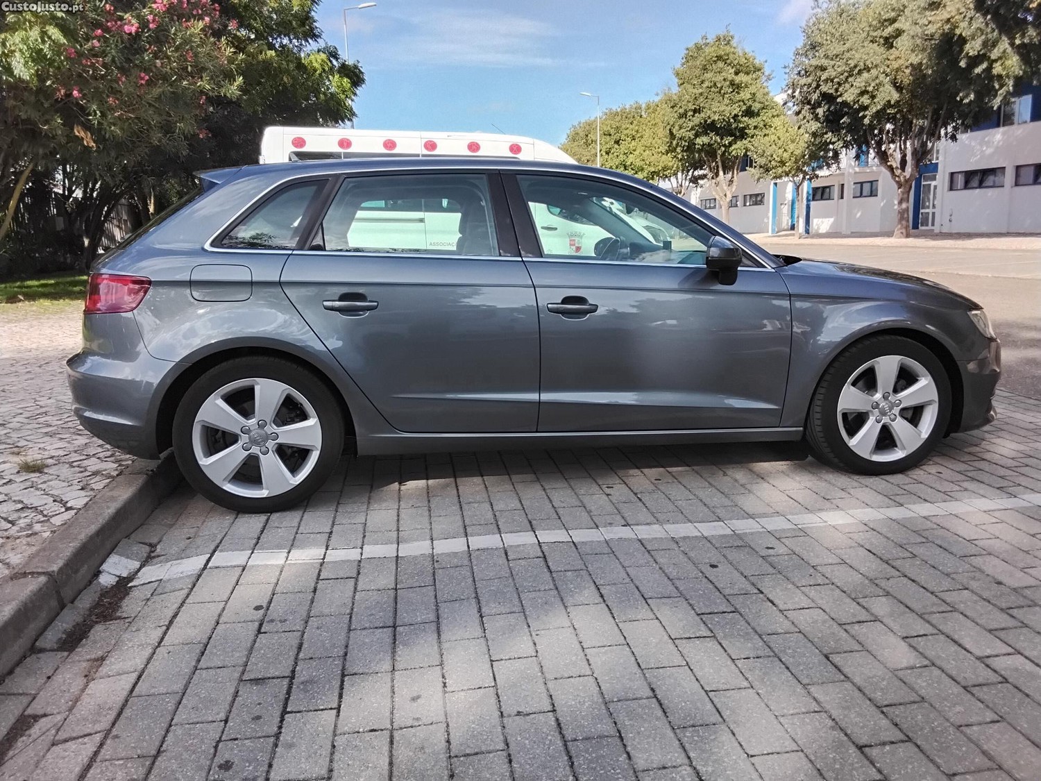 Audi A3 2.0 TDI SPORT 150CV — fotografia 6