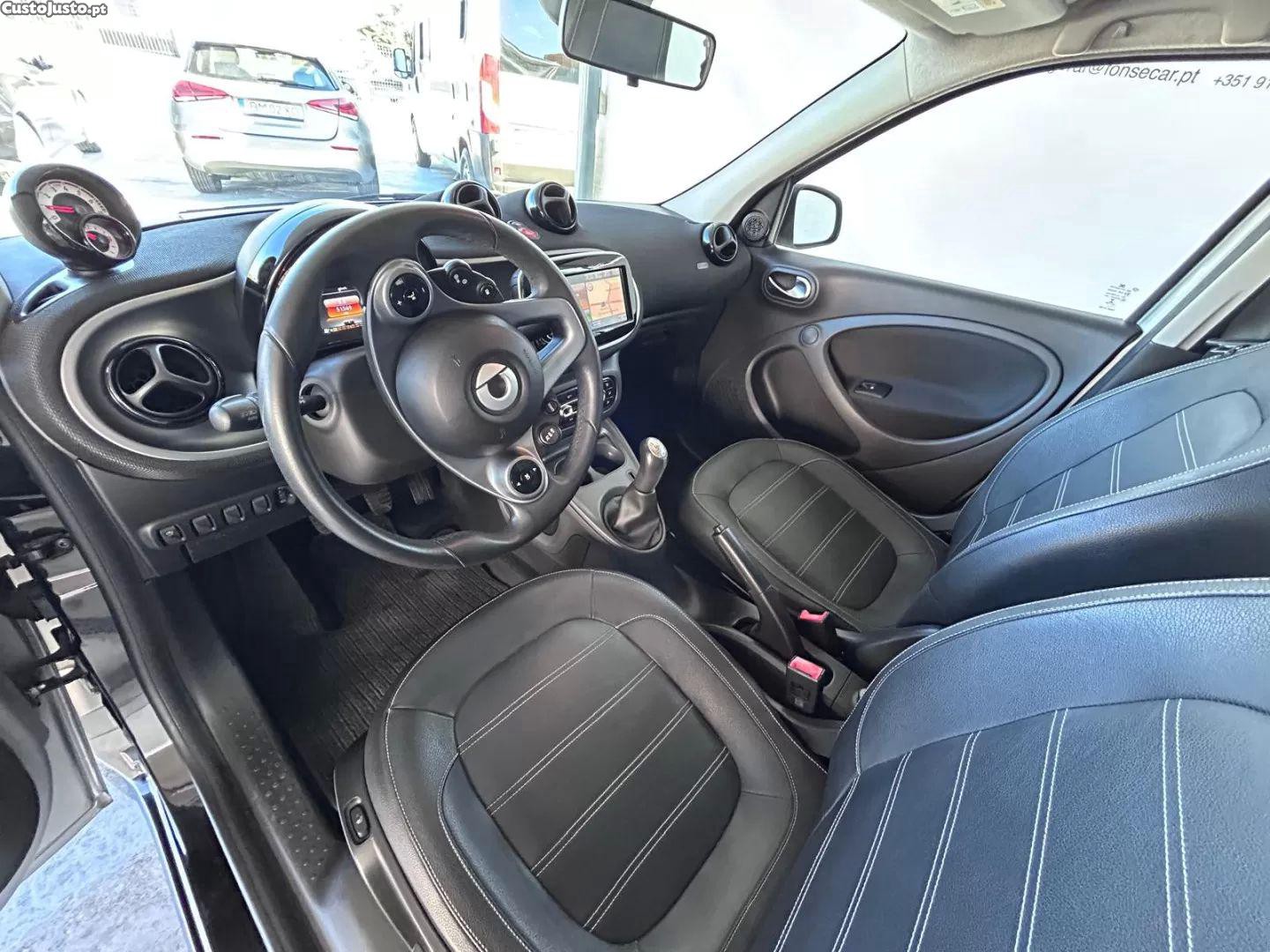 Smart Forfour 1.0 passion 71 — fotografia 3