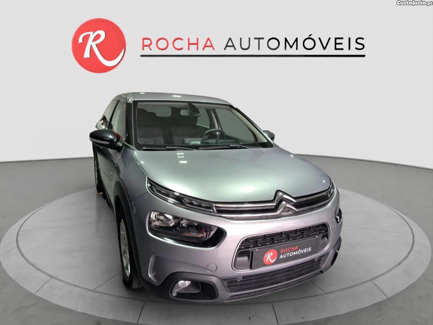 Citroën C4 1.2 PureTech Feel Business — fotografia 10