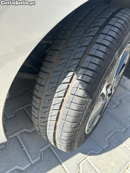 Hyundai i10 5 — fotografia 5