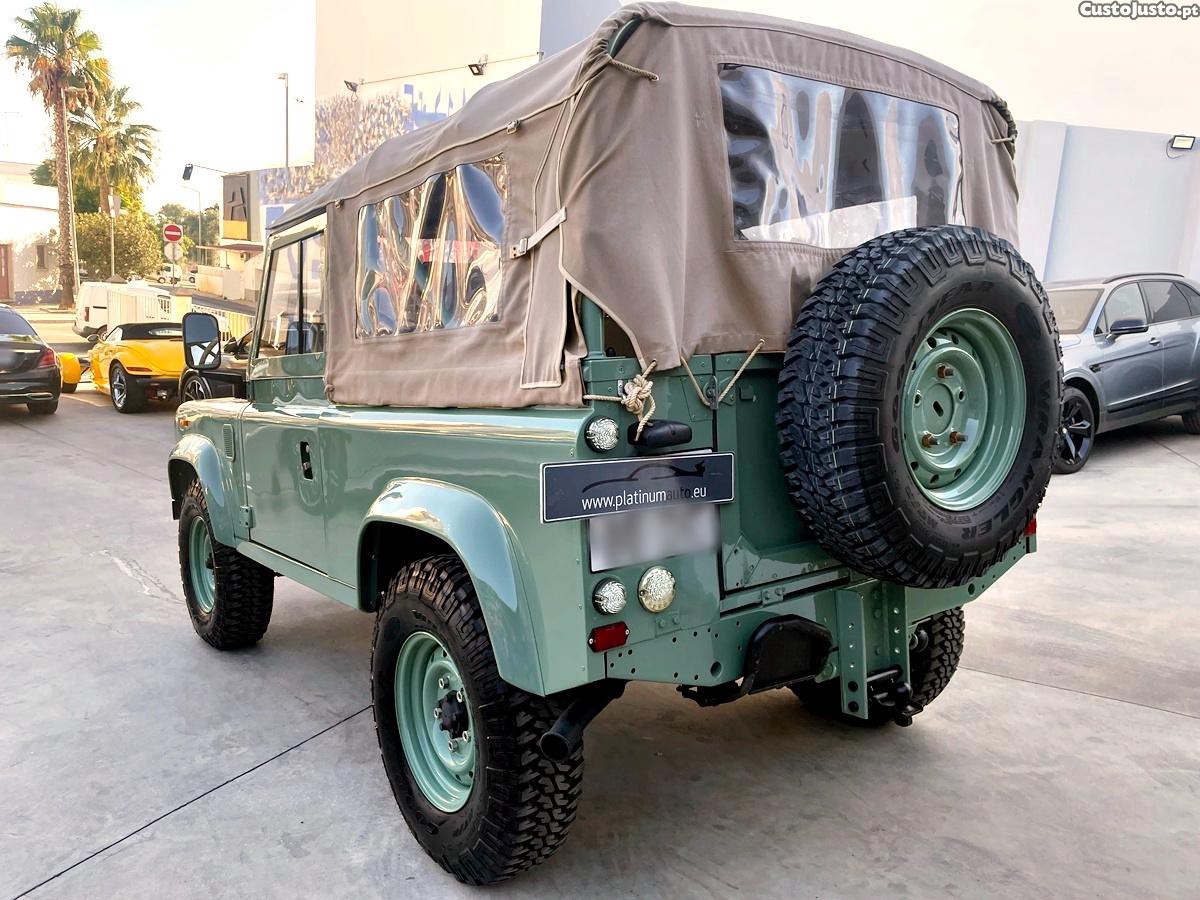 Land Rover Defender 90/300 TDi 6 Lugares — fotografia 56