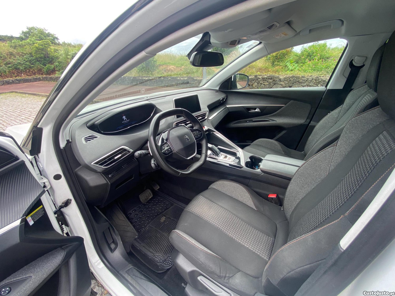 Peugeot 3008 1.5 BlueHDi Allure EAT8 - 20 foto 5