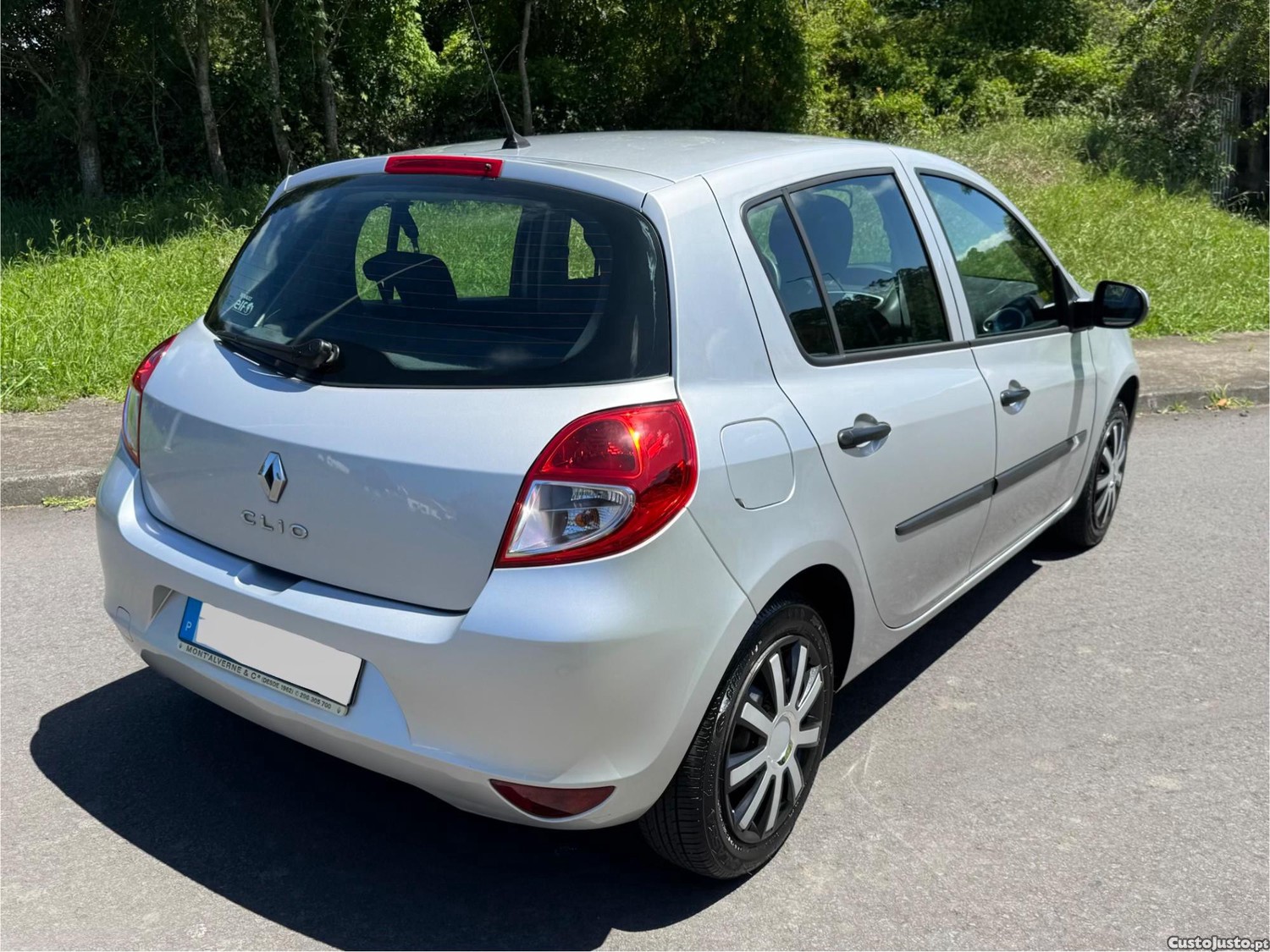 Renault Clio Gasolina 1200 a Gasolina Inspecionado até 07/2028 — fotografia 6