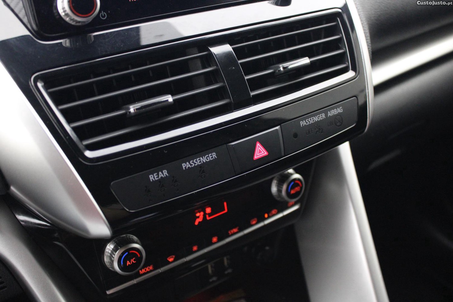 Mitsubishi Eclipse CROSS 2.4 PHEV 4WD (AUTO) — fotografia 5