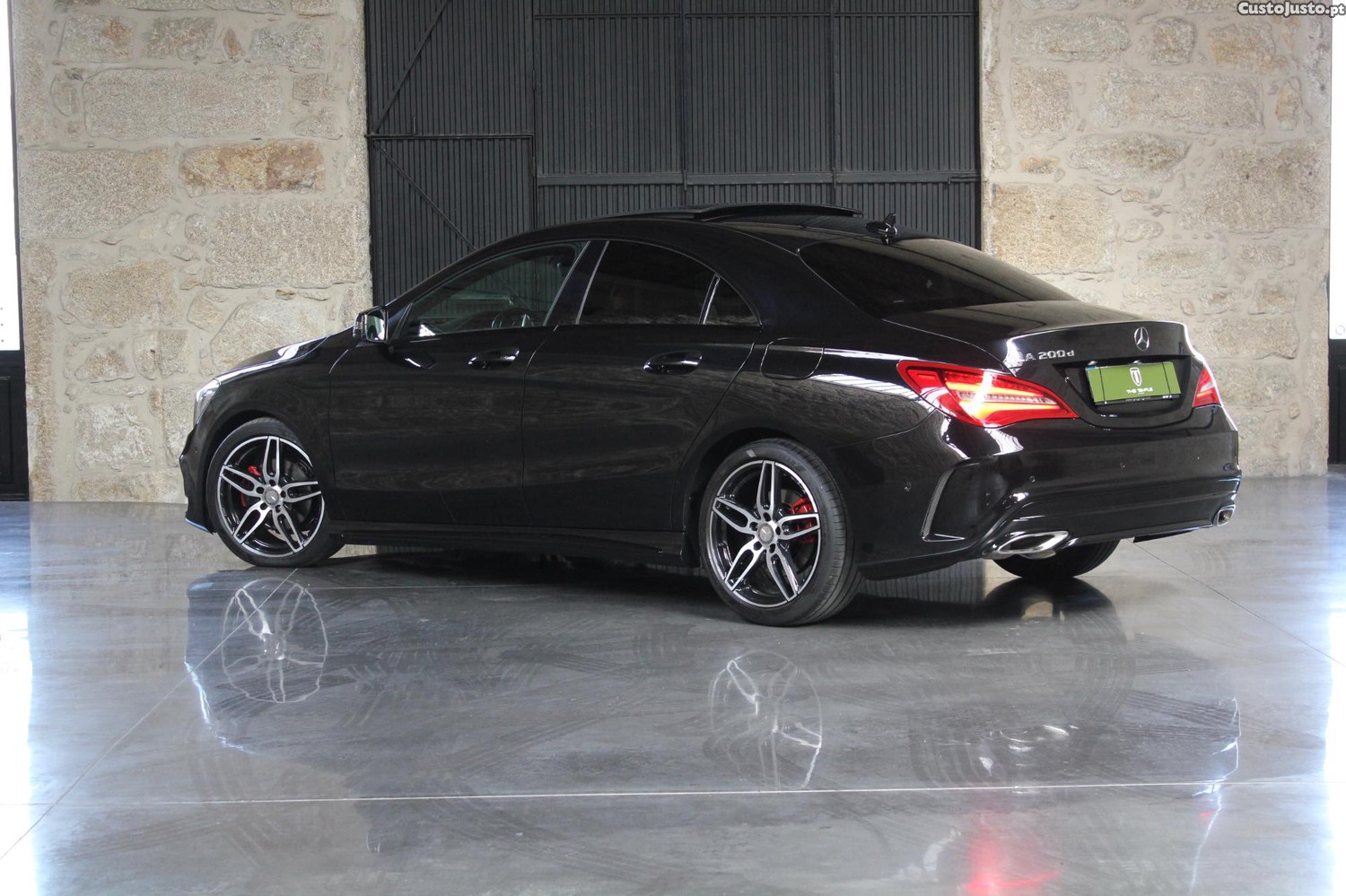 Mercedes-Benz CLA 200 AMG — fotografia 8