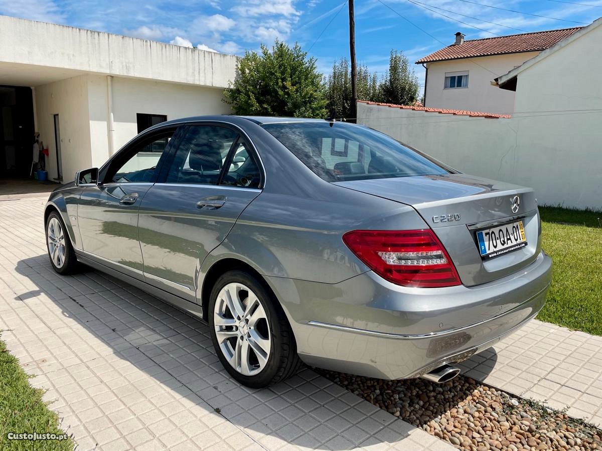 Mercedes-Benz C 220 CDi Avantgarde Automatico - 12 — photo 5