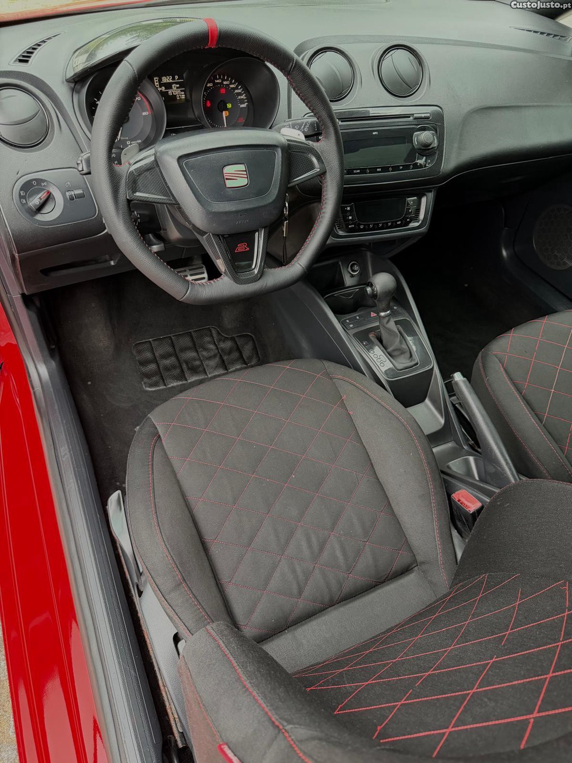 SEAT Ibiza Cupra 1.4 TSFI 180Cv — fotografia 4
