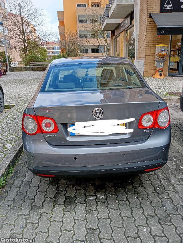 Volkswagen Jetta 1,9 TDI confortline — fotografia 9