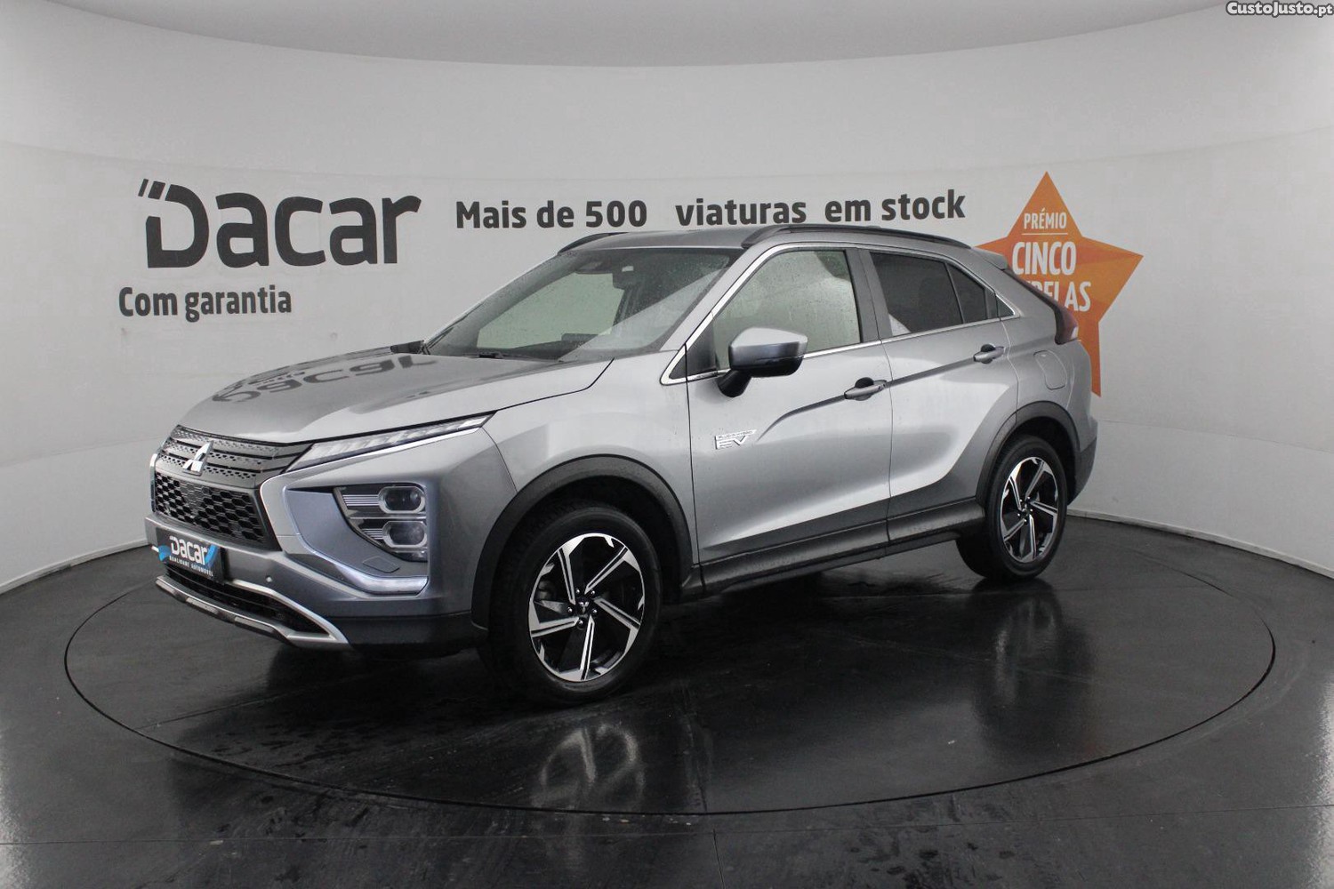 Mitsubishi Eclipse CROSS 2.4 PHEV 4WD (AUTO) — fotografia 42